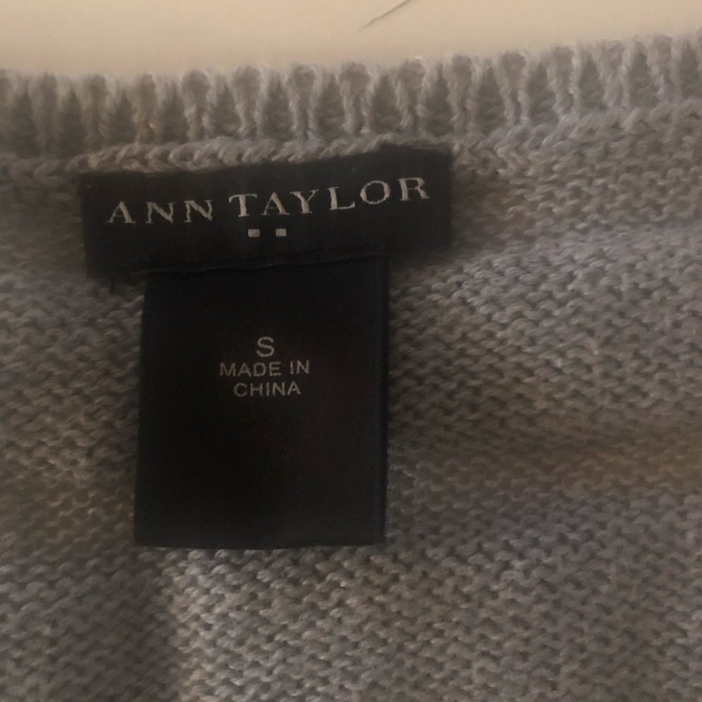 Ann Taylor Sweater - 100% cotton - Picture 3 of 5